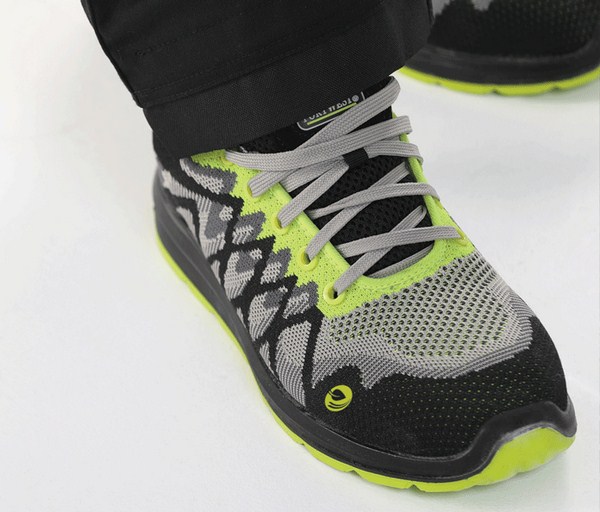 FOOTWEAR
